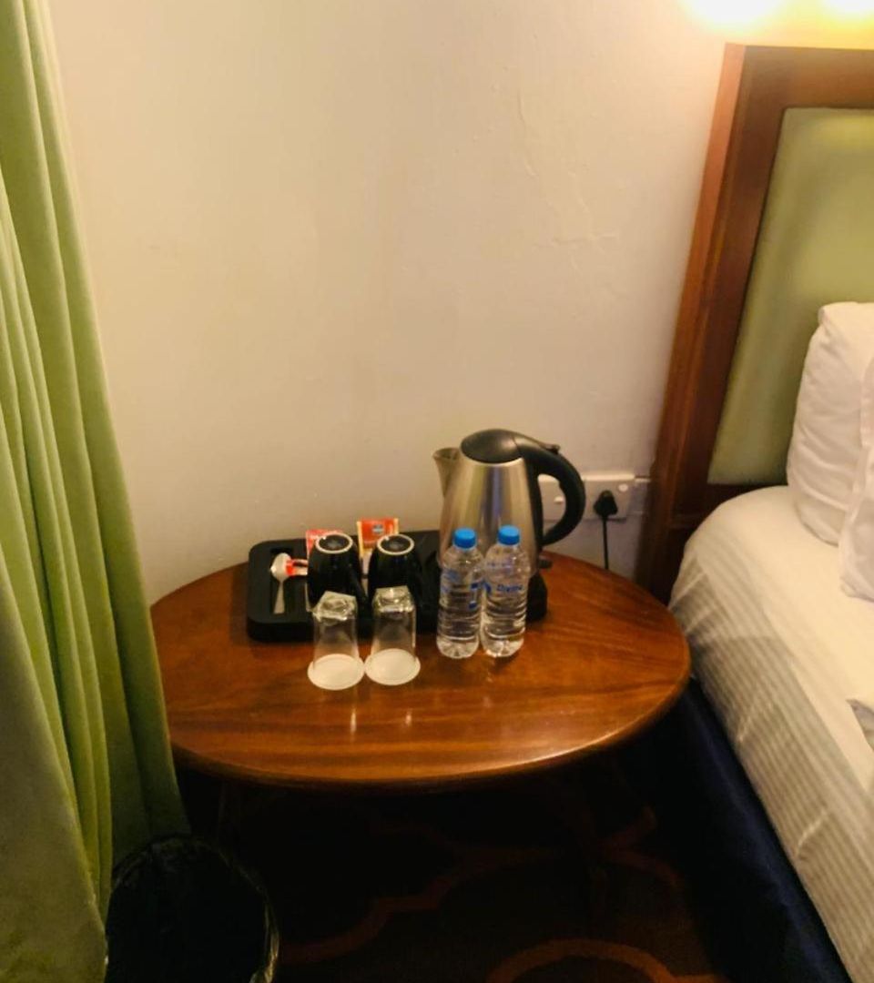 Tea Bush Hotel 3*