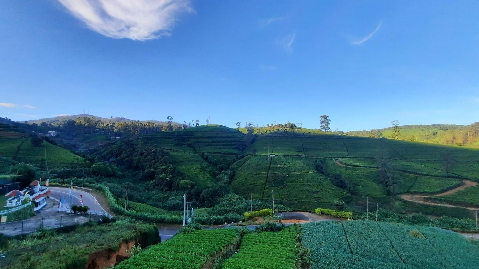 Friendly Hills Hotel