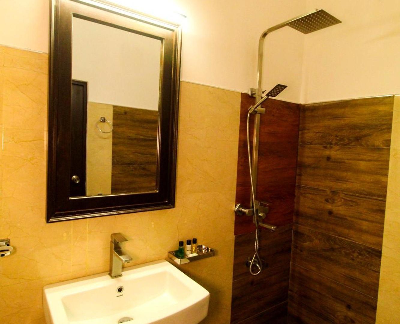 Hotel Friendly Hills Nuwara Eliya