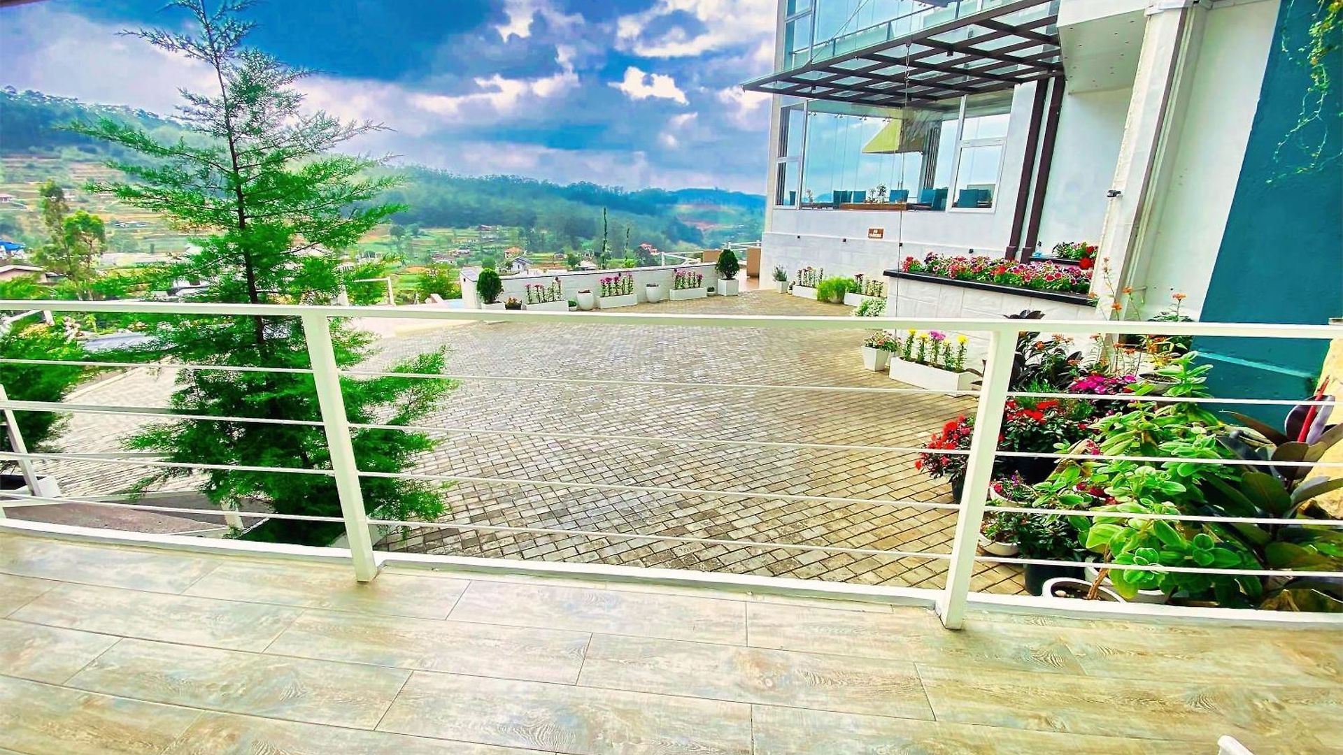 Hilldale Retreat Villa Nuwara Eliya
