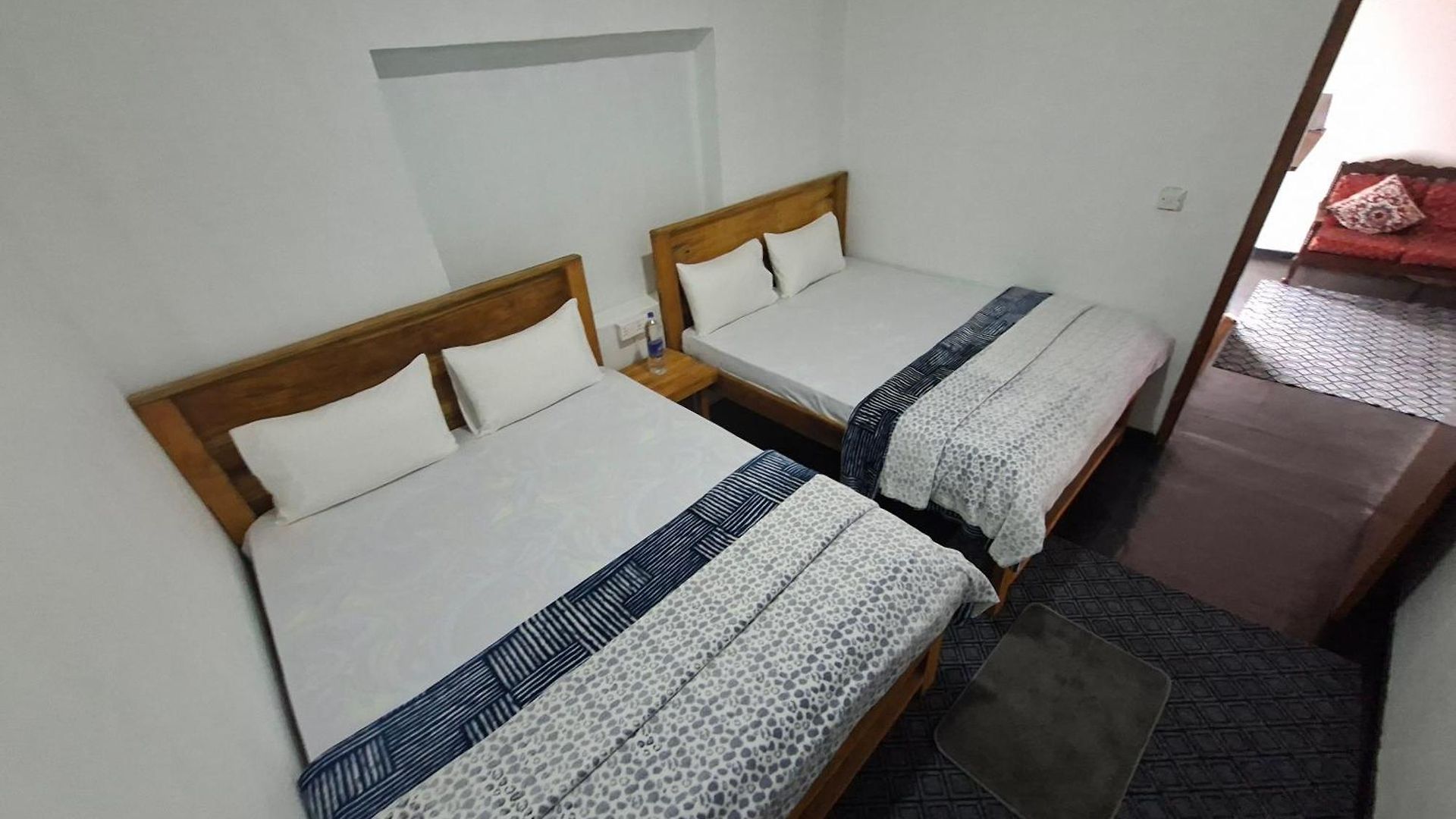 Kenton Guest house *