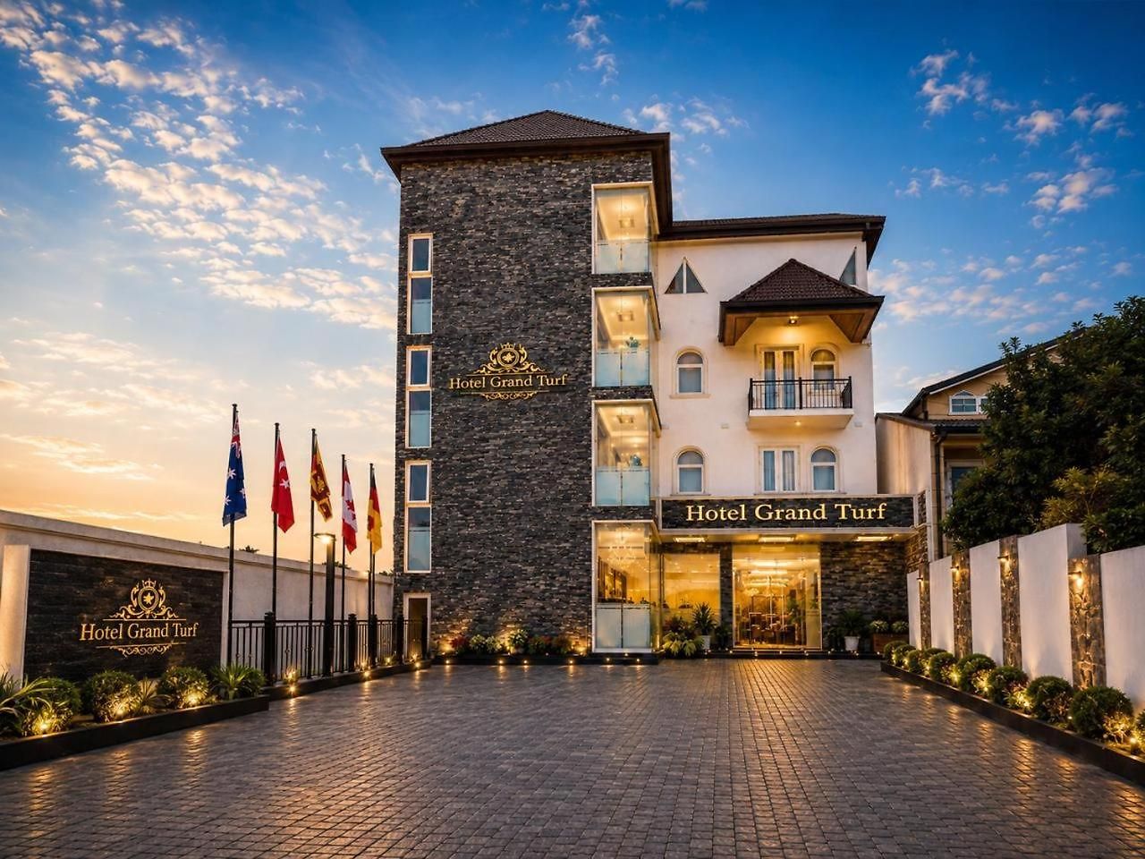 Hotel Grand Turf