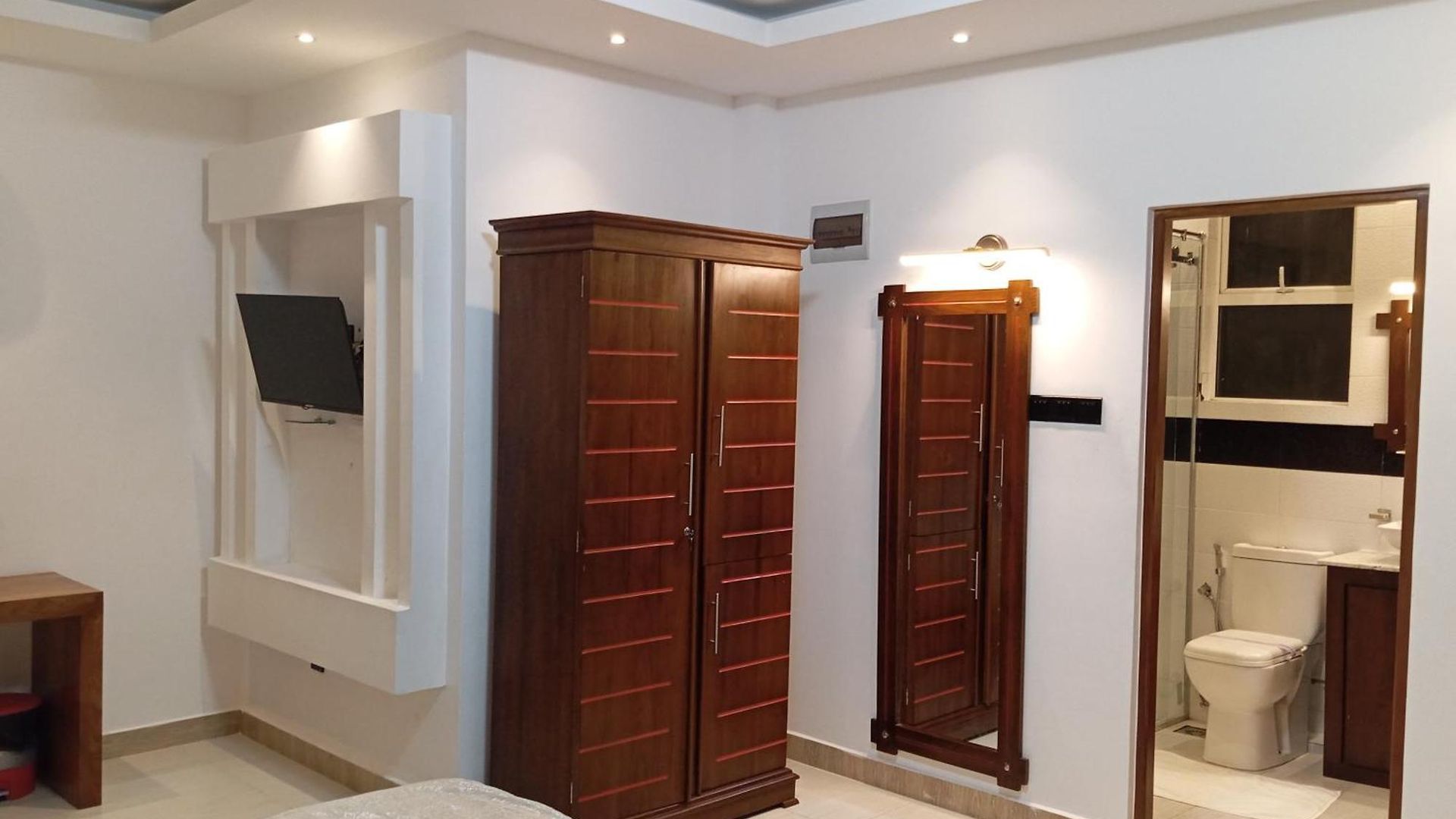 Twin Red - Luxury With Mountain View Hotel