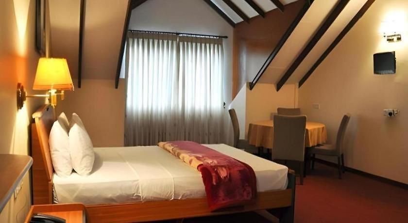 Stamford Star Hotel 3*