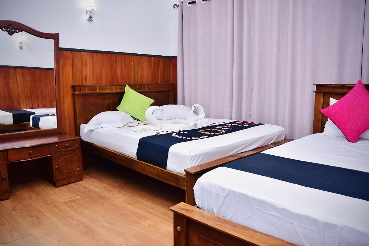 Nil Palace By Travabay Holidays Nuwara Eliya