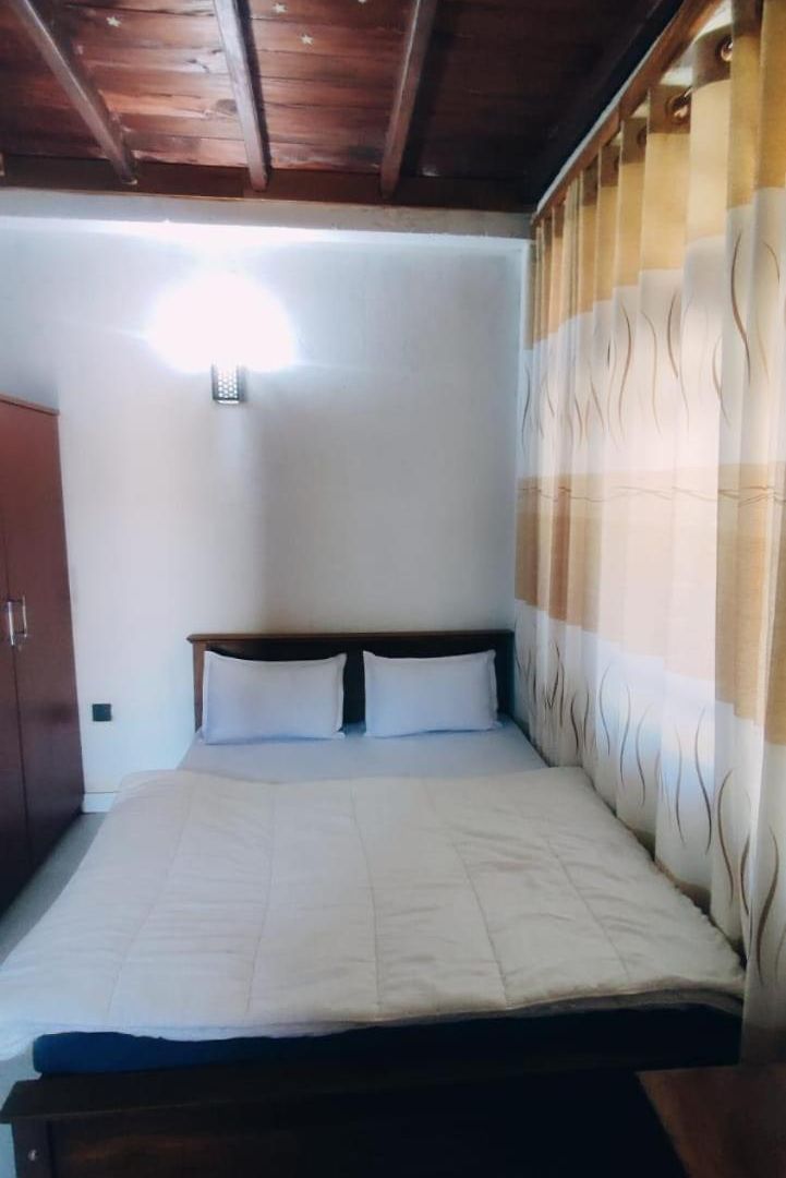 Denlovet Bangalow Guest house