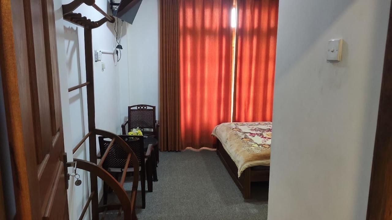 Creek View Hotel Nuwara Eliya