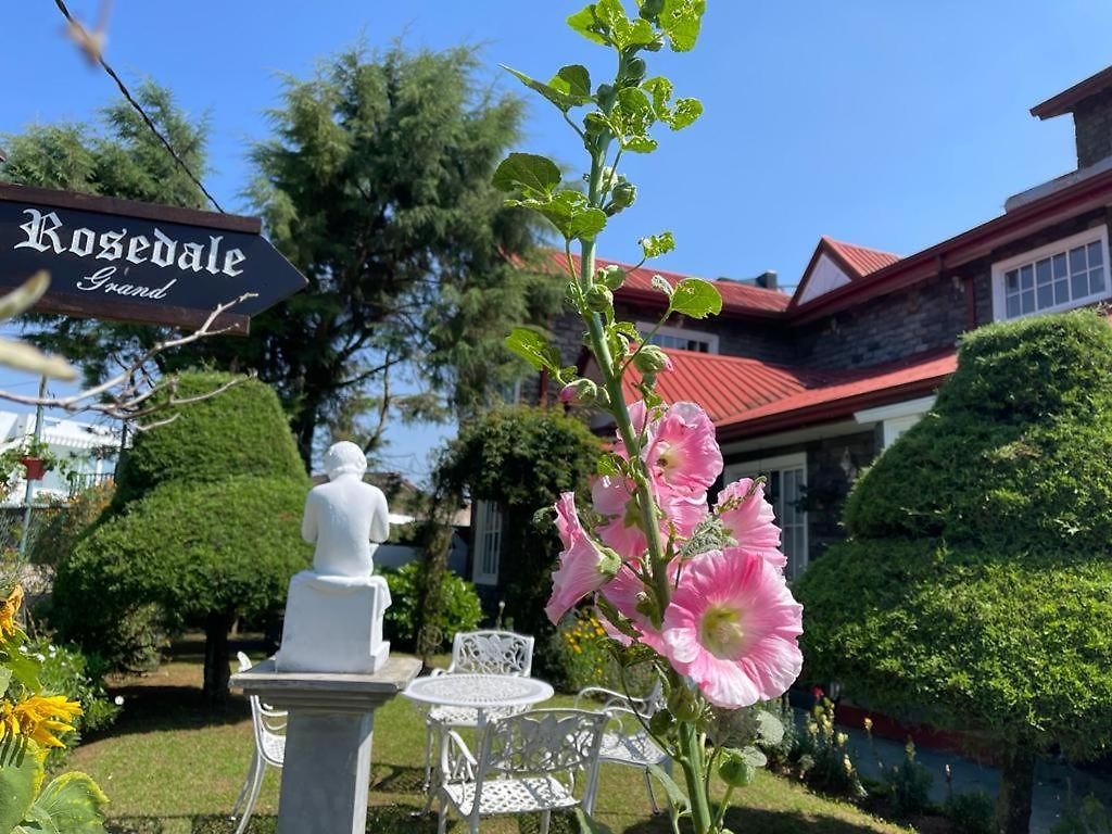 Resort The Rosedale Grand *