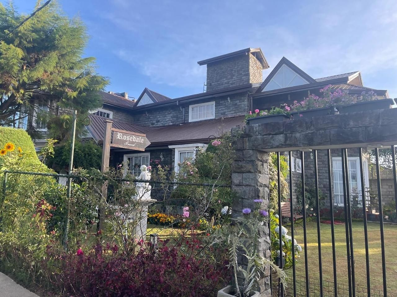 The Rosedale Grand