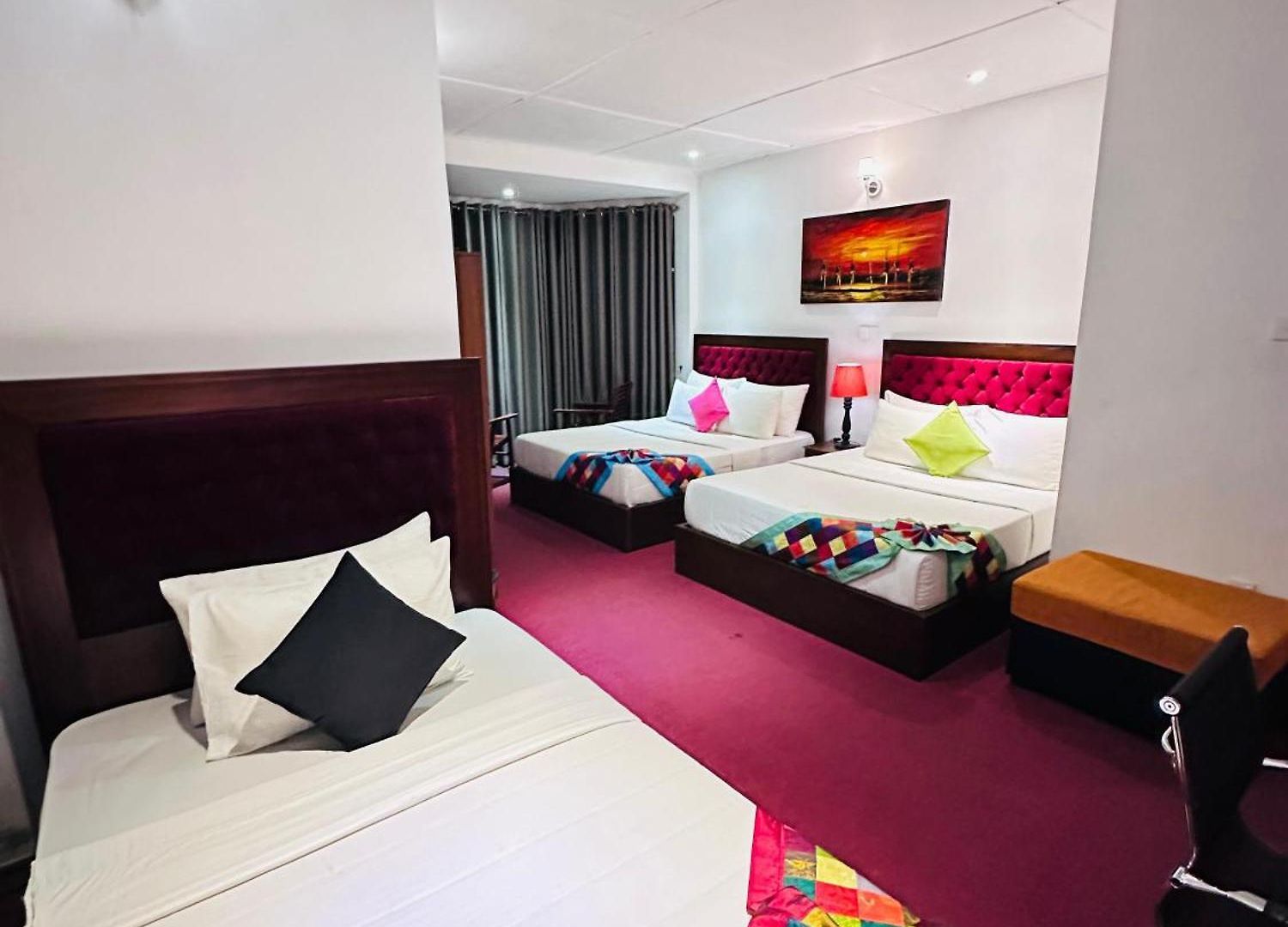 Resort The Rosedale Grand