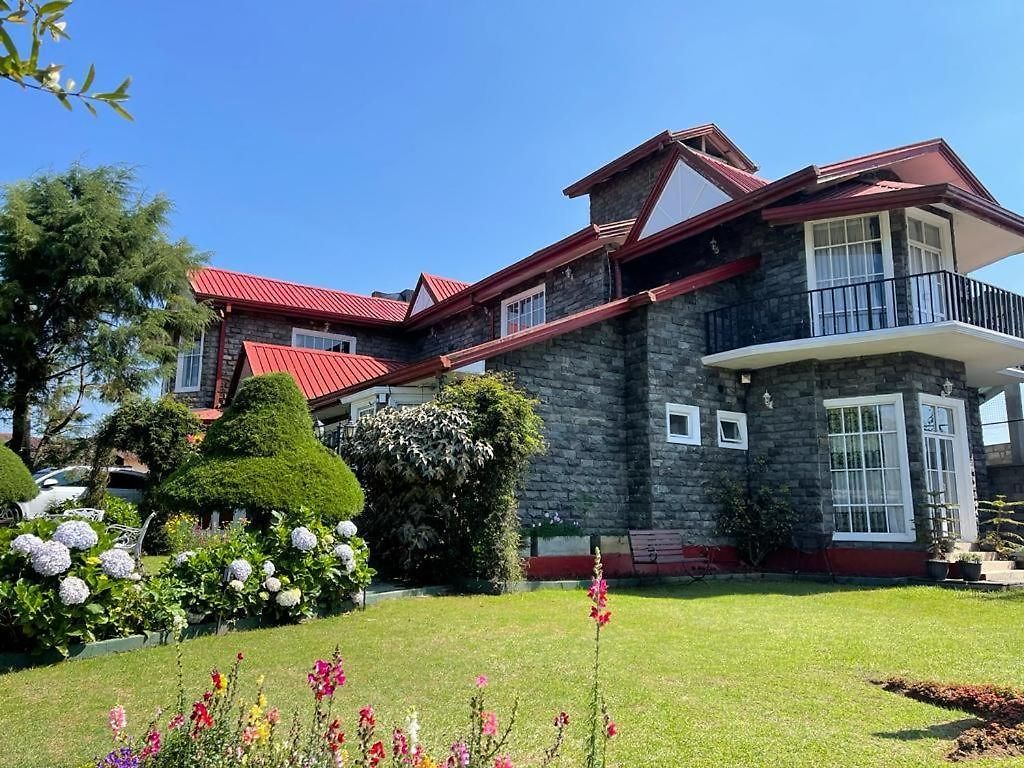 Resort The Rosedale Grand *