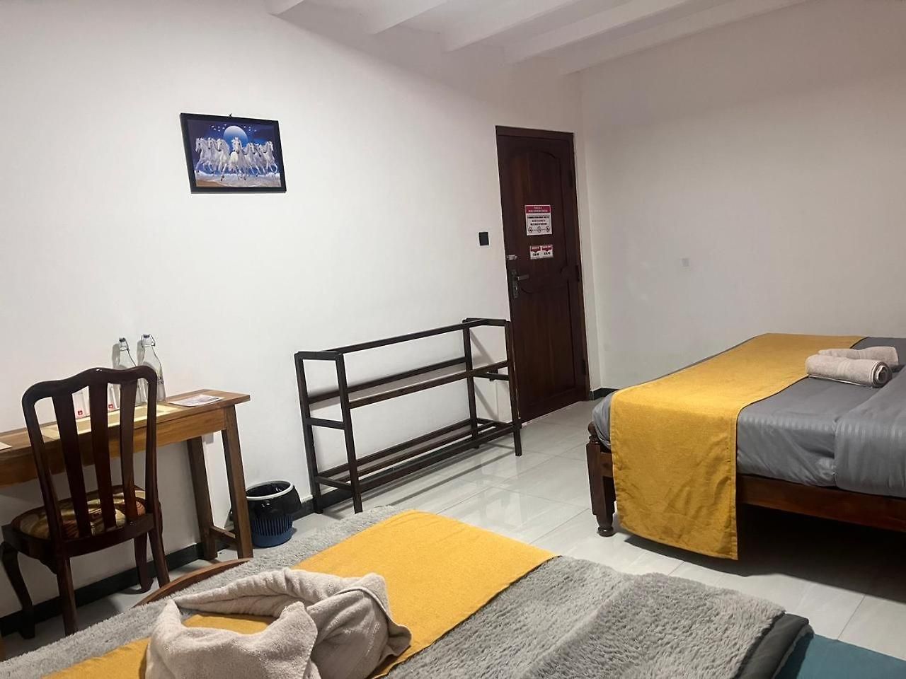 Regal Montara Guest house *