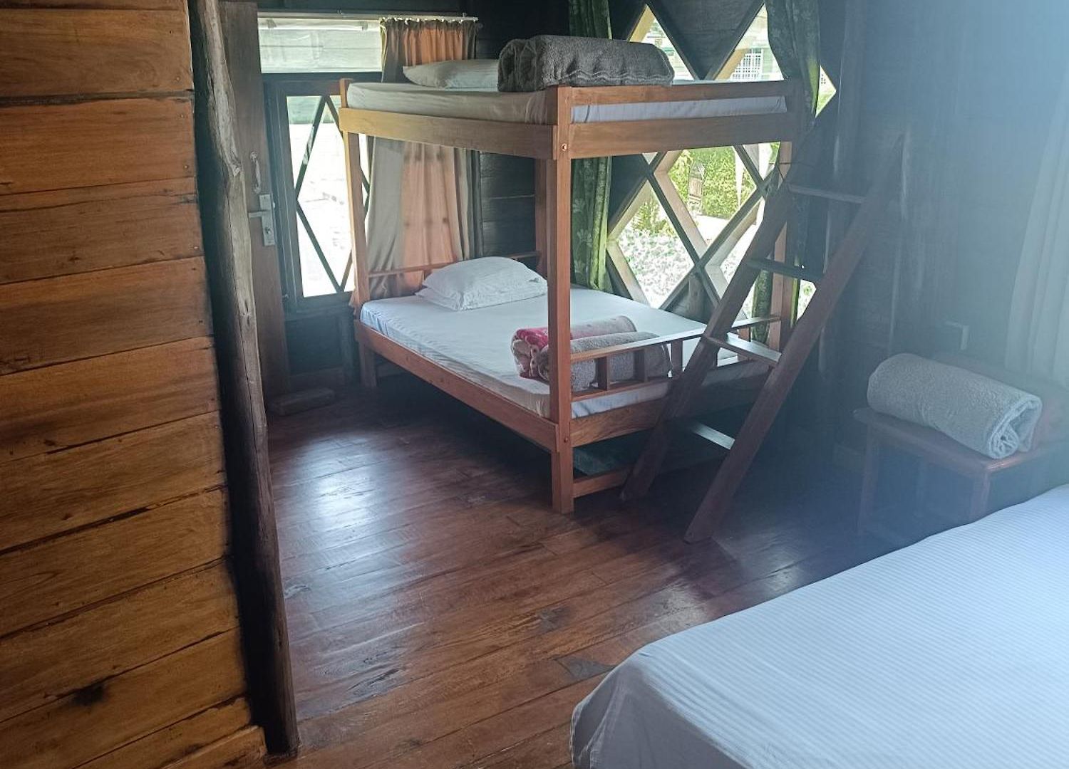 Rc Quirky Wood House * Nuwara Eliya