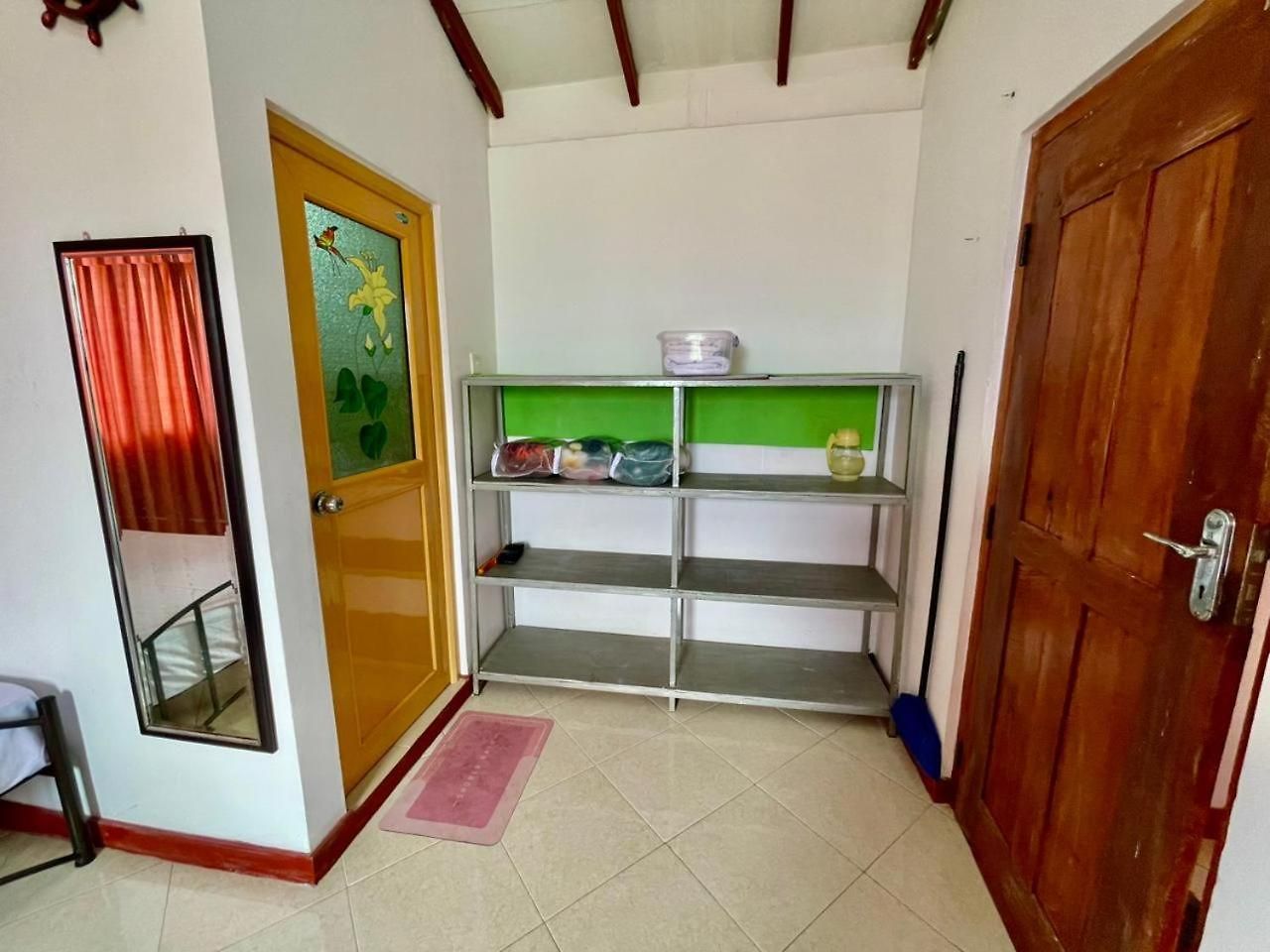 Villa Elegant Mist