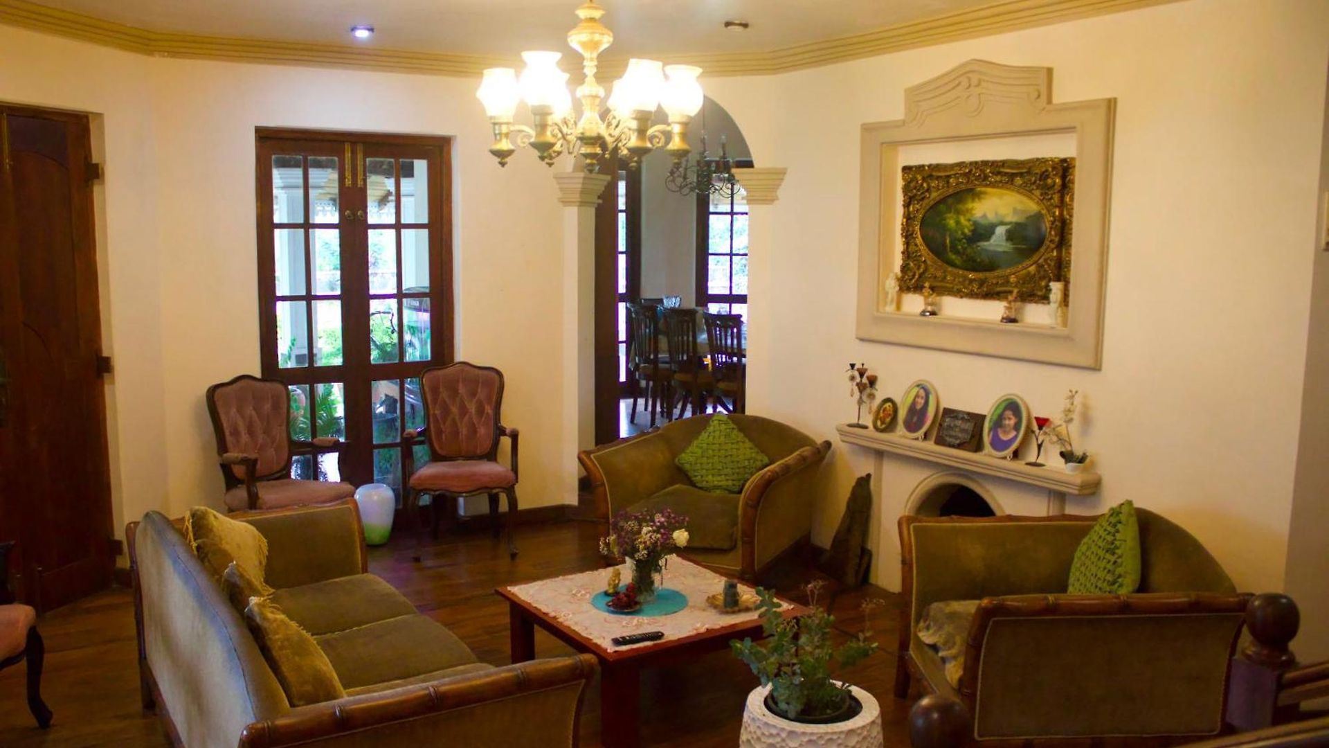 Royal Wattles Boutique Homestay *