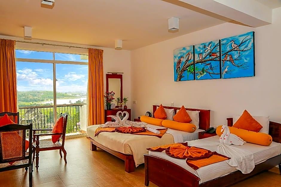 Oak Ray Summer Hill Breeze Hotel Nuwara Eliya