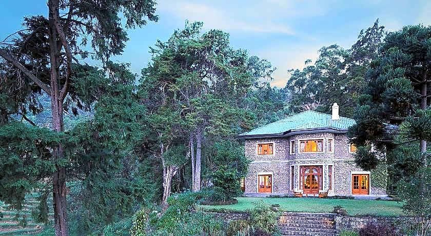 Jetwing Warwick Gardens, A Luxury Reserve Hotel
