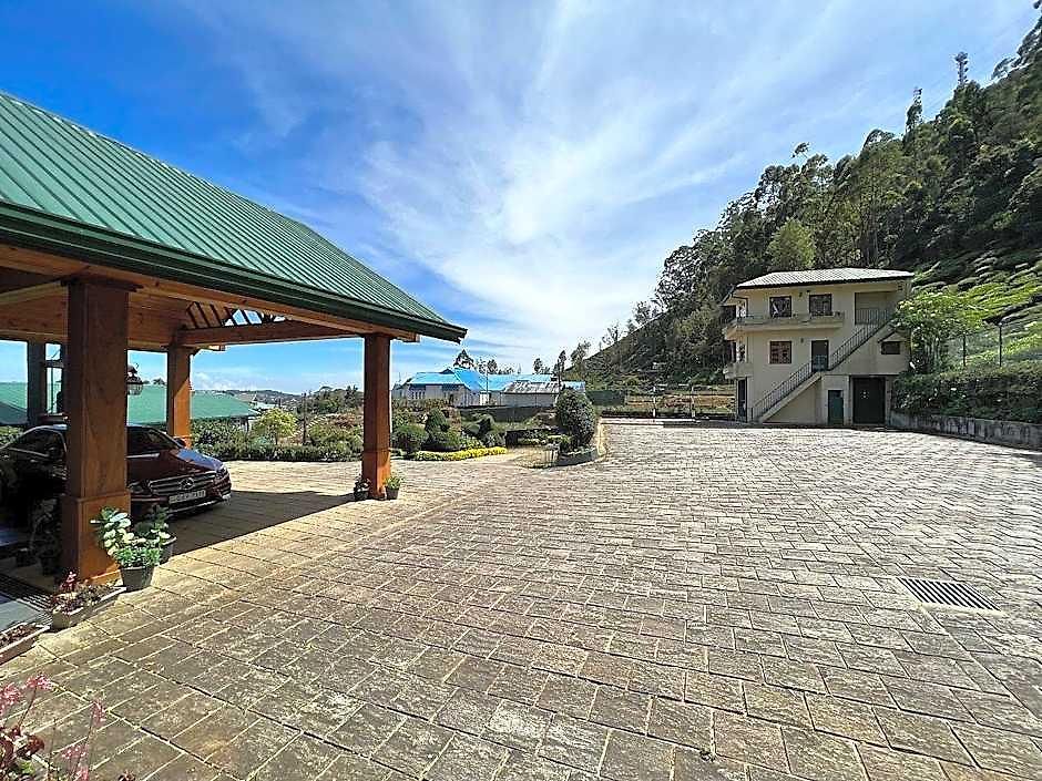 Tea Bush Hotel 3*