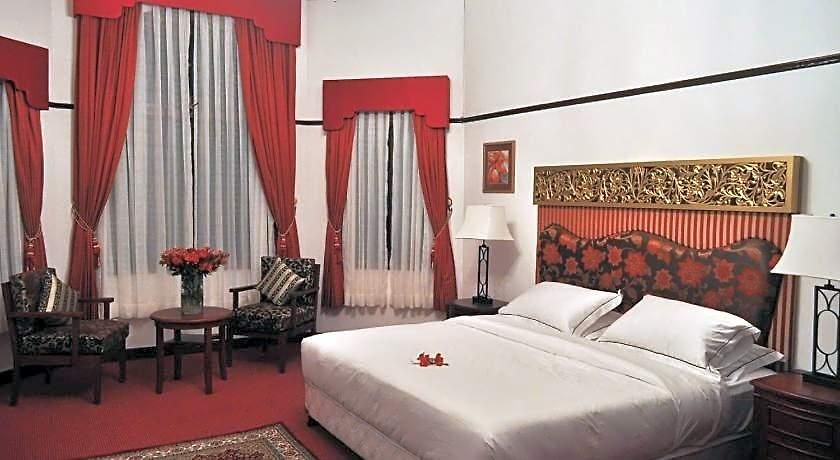 Royal Cocoon - 5* Nuwara Eliya
