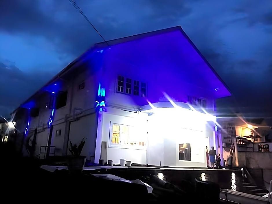 Hotel Jojos 4*