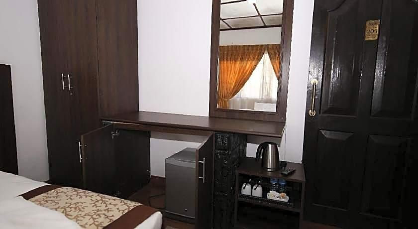 Hotel Jojos