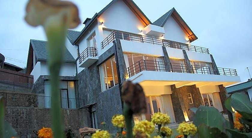 Serenus Boutique Villa Nuwara Eliya