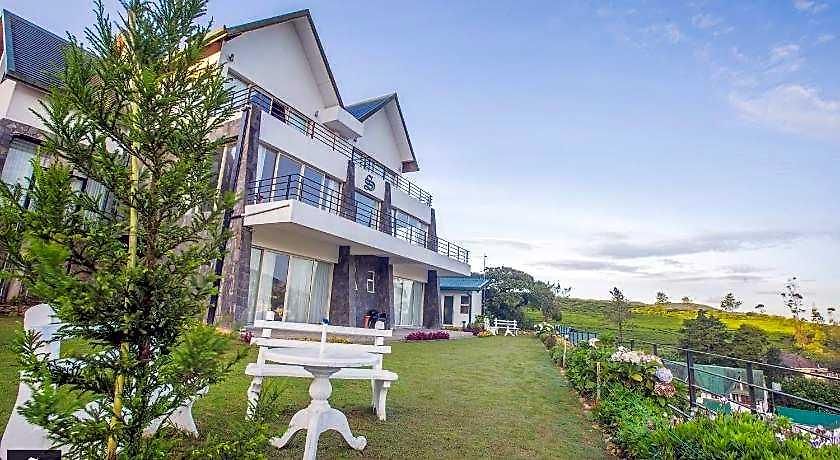 Serenus Boutique Villa *
