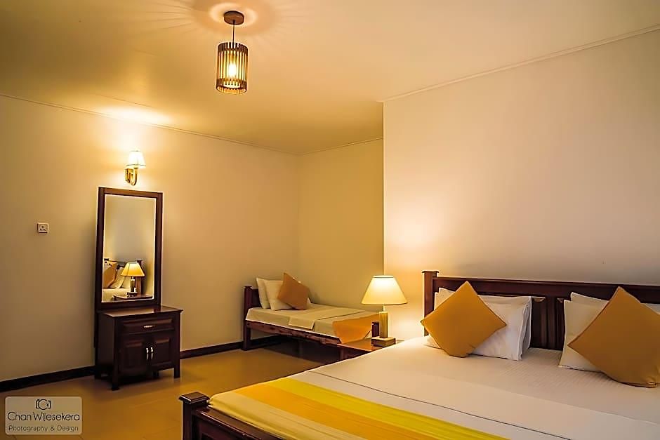 Clovefield Guest house 2*