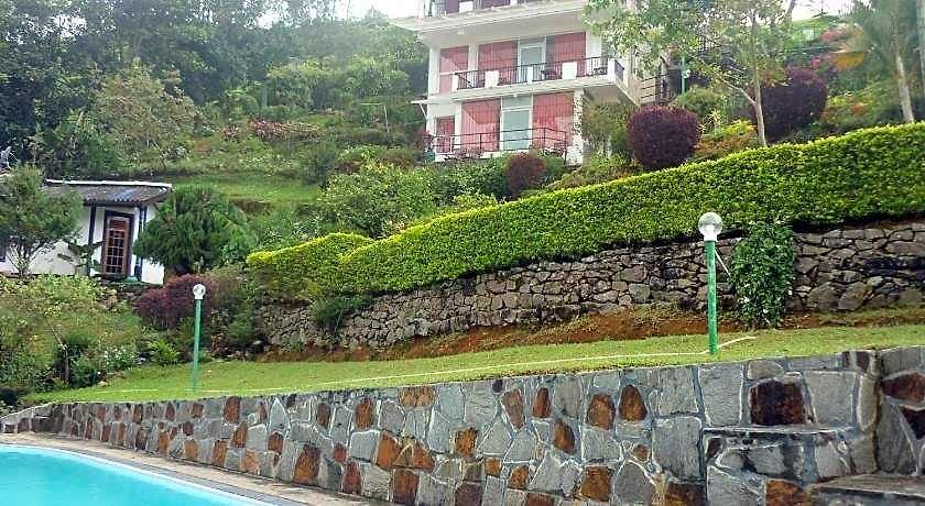 Hotel Hatton Summer House