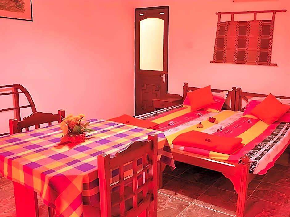 Hotel Hatton Summer House 4*