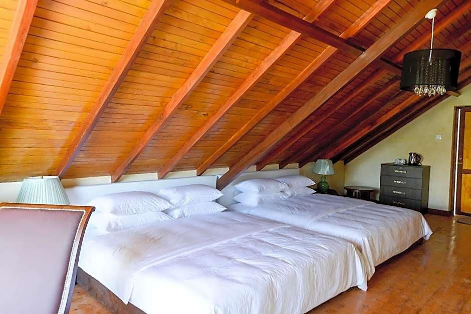 Villa Tea Fields - Free Breakfast, Just 4km From City, Near Gregory