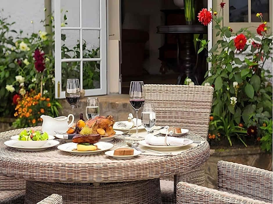 Hill Rise Luxury & Stables By Edwards Collection - *