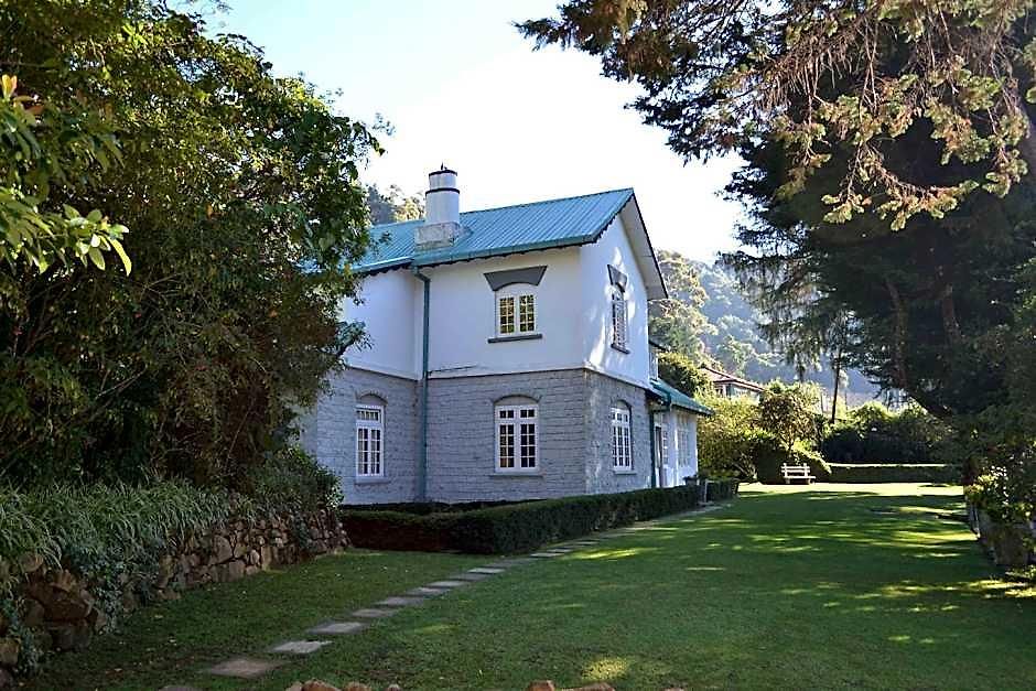 Brockenhurst Villa