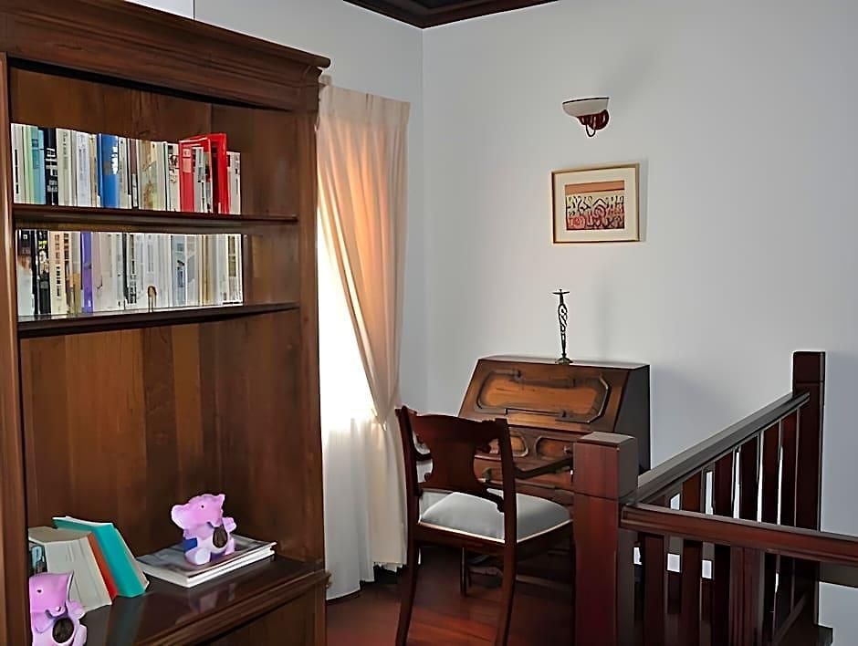 Cocoon Hills Guest house 4*