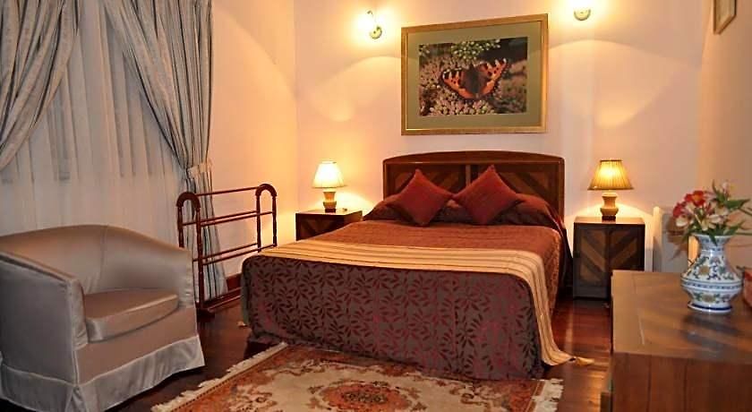 Cocoon Hills Guest house 4*