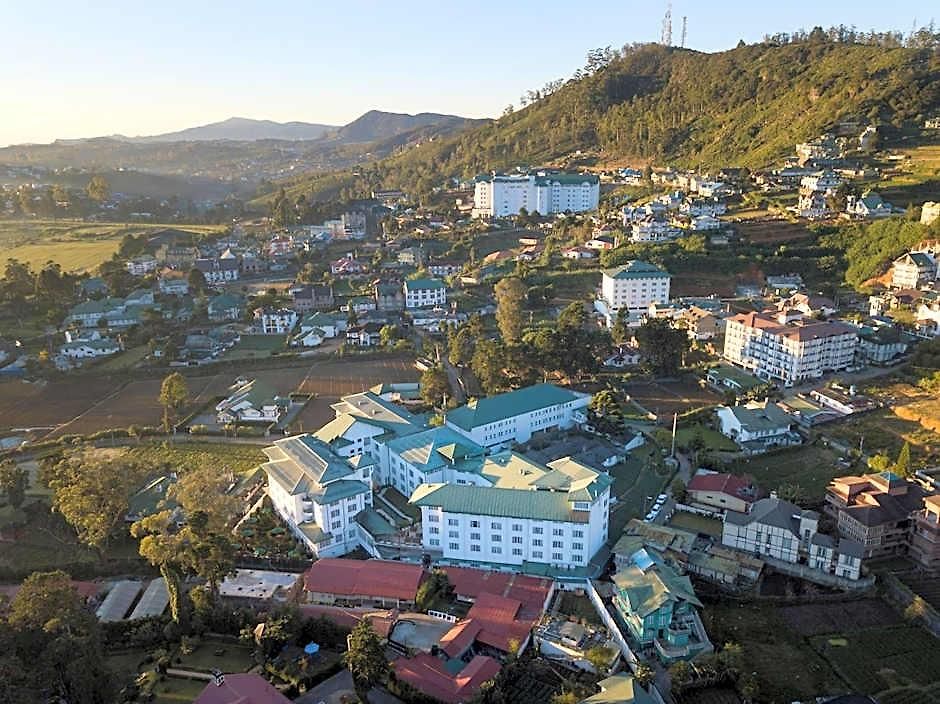 Araliya Hills - Where Historic Charm Mingles With Natural Beauty 4*