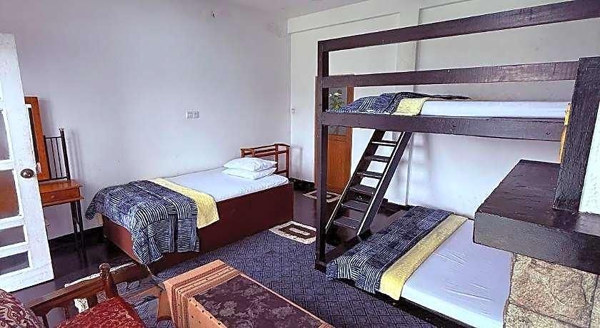 Shiny Cot Hotel Nuwara Eliya