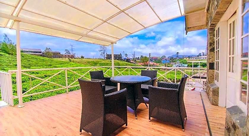 Sarah Hotel 3*