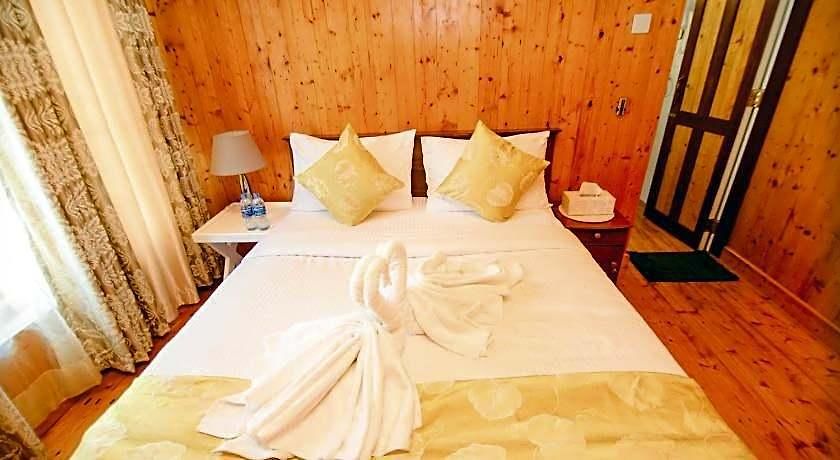Hotel Sarah 3*