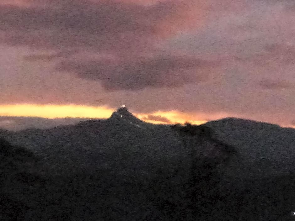 Tranquil Ridge Hilltop