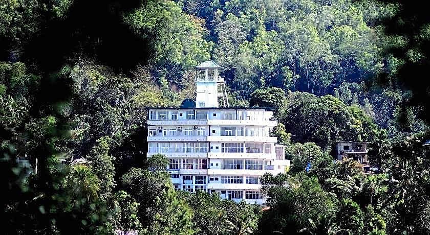 Auslink Hotel
