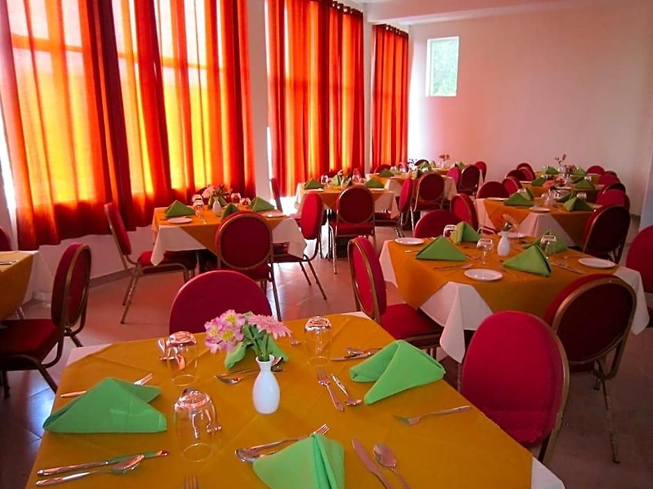 Auslink Hotel