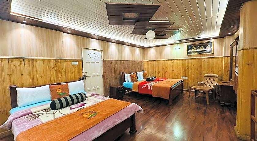 Himawari Hills And Guest house