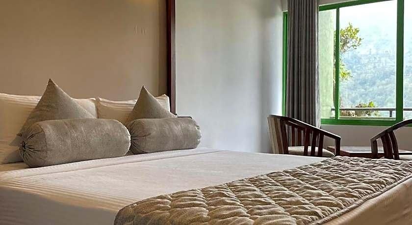 Ramboda Falls Hotel