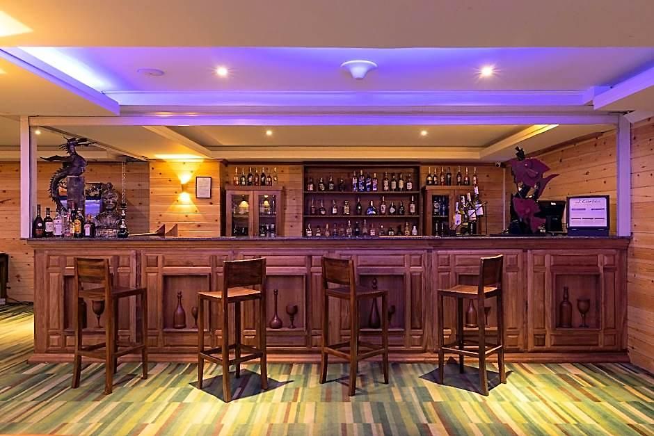 Hotel Araliya