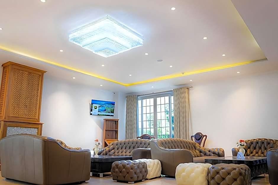Hotel Araliya 5*