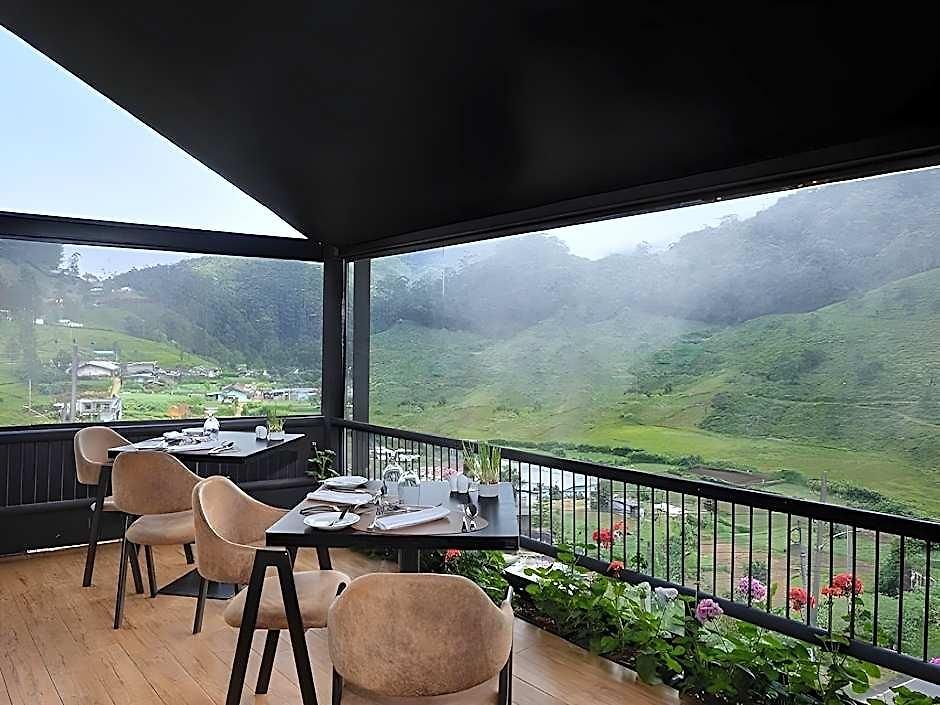 Hotel The Golden Ridge