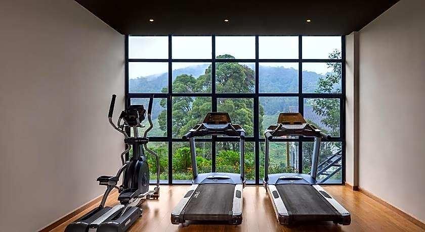 The Golden Ridge Hotel Nuwara Eliya