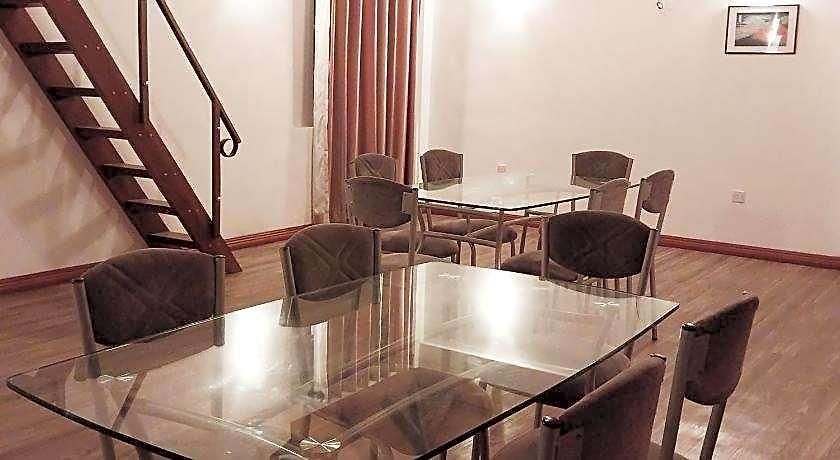 Hotel Drizzle Ridge Nuwara Eliya
