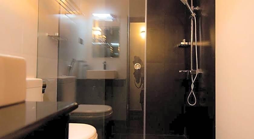 Single Tree Mount Hotel 4*